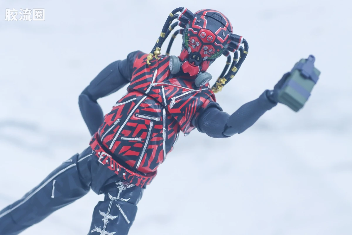 SHF 假面骑士限定版 蜘蛛改造人-01 (新·假面骑士) - 图片